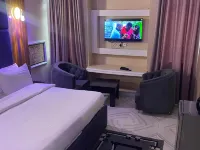 DE ROSS HOTEL & SUITES Hotels in Uyo