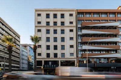 ALVES HOTEL IZMIR โรงแรมใน