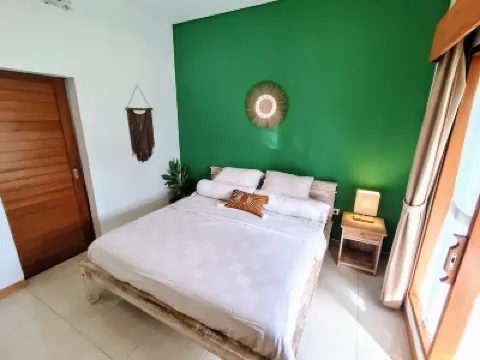 PLAYA KARMA Guest House Hotels near Bali MMA