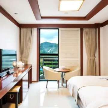 Benikea Cheongdo Yongam Oncheon