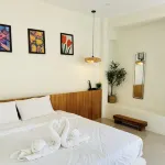 Green white Resort & Cafe Hotels in Chum Phae