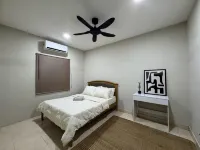 Runa Homestay Jasin - Cozy 3BR with AC & Netflix Hotels near Manipal University College Malaysia | Muar Campus
