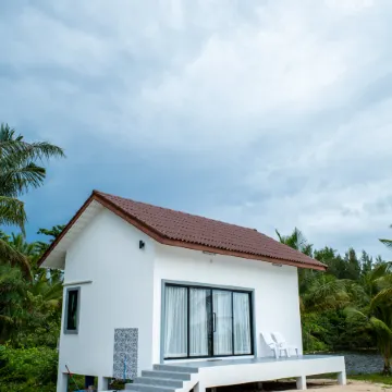 The Rock Coco Villa 2 Отели рядом с достопримечательностью «Пляж Бангсак»