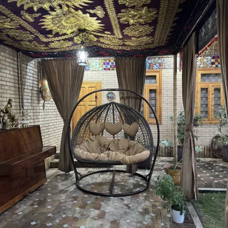 Meros Guest House