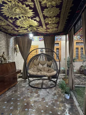 Meros Guest House