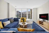 Stunning 2BR Apartment Cardiff Bay with Balcony