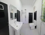Dinuda Lagoon Hotel - Balkoner