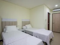Eliyana Homestay & Kost โรงแรมในโคโมโด