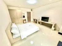 Smith's Place