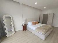 Ekkamai 5BR Town house | Private Onsen | Bangkok VVBKK35 - 방갈로