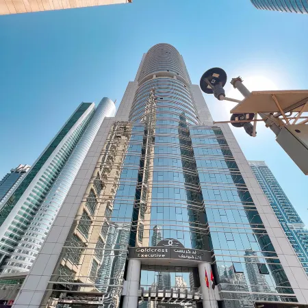 Cosmos Living Luxurious Suite Near Dubai Marina