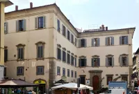 Palazzo Aldobrandini - Prestigious Historic Residence - Bungalows