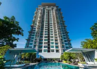 Lux & Modern Apartments at Bukit Bintang Hotels in Bukit Ceylon