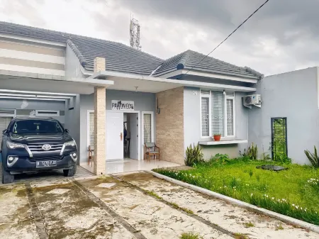 Zultanz Villa Pawon Eco