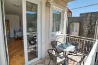 아쥬르 아파트먼트