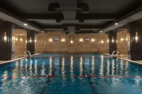 Helmond Hotel - Pools