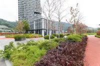 THE RIDGE BY FEEL HOME Hotels near Bukit Tabur