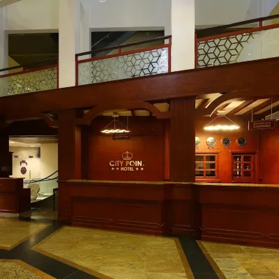 CITY POINT HOTEL W.L.L Hotels near Maison Jamsheer