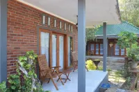 Sekumpul Guest House Hoteles cerca de Git Git Wsterfall