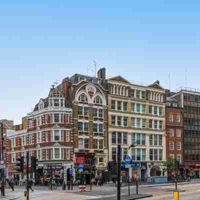 1 Bed Studio Apartment opposite Liverpool Street station Hotel Exterior