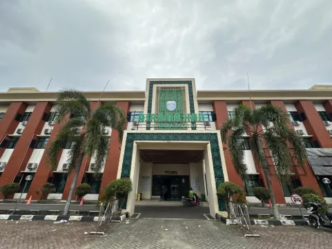 Asrama Haji Swarna Dwipa Sumatera Selatan Hoteles en Kebun Bunga