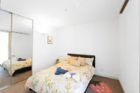 Prime CityView - Steps from Southern Cross