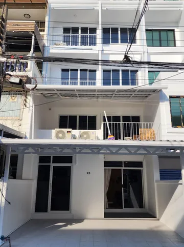 รูปภาพของเรโทร ไวบ์ สาทร