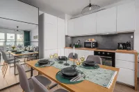 Lumina apartment with patio and parking