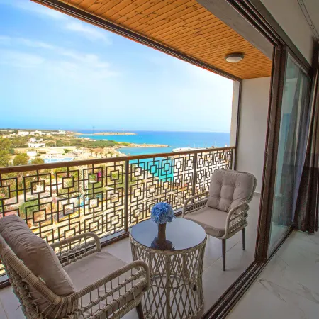 BlueRoza Elegant Sea View by HolidayKeys