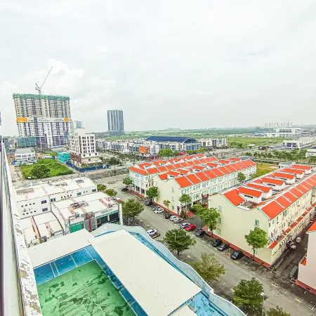 Signature Loft at The Wave by HCK