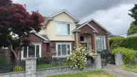 An quite en-suite with private entrance Vancouver close to YVR - Bãi đậu xe