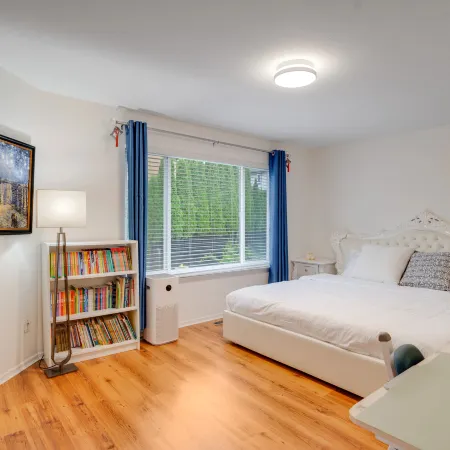 Serene 4‑Bed Family‑Centred House | Free Parking