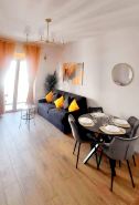Welcoming flat near Prada 10 min from Duomo square