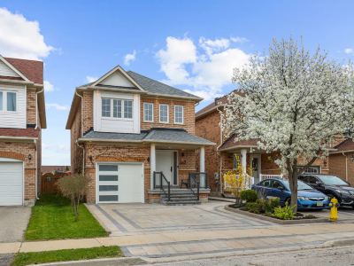 Family Retreat in Vaughan • Near Wonderland/Shopping/Hospital/Grocery