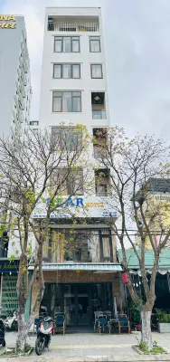 BEAR HOTEL & HOMESTAY