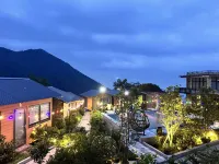 Hola Homestay Hotel a 