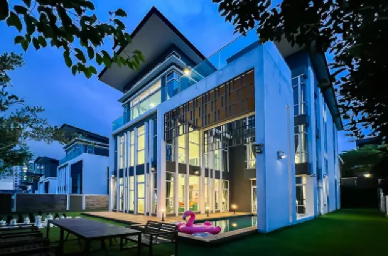 Luxury Villa Smarthome Hamton Kemensah Ampang, Gombak فنادق في 