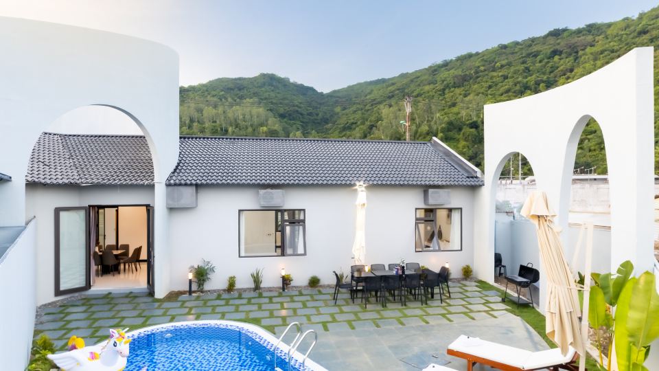 Terra Calm Private Tropical Son Tra Villa 2