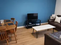 Cosy 2-BR House •2 ensuite • Uni & Hospital nearby Hotels in Northampton