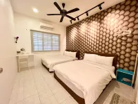 H&H 2 【Karaoke•16 pax•Game•Landed House】by Sakura Homestay