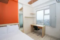 Seven Living Easton Park Residence Jatinangor - parking