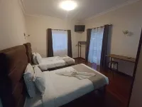 Hôtel Les 12 Collines,  Près Ivato Aéroport - Pet friendly