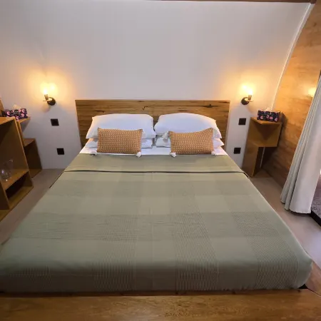 Kubotique Cottages Rental