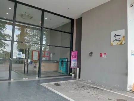 Walk 3min Legoland 8pax Lakeview 2BR D'Pristine