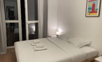 Chez Jacques et Lobo