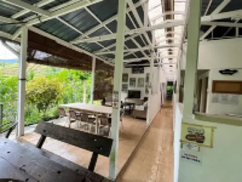 Moonriver Lodge Hotel di Gua Musang