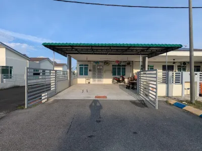 Homestay ibunda Hotels in Pancang Bedena
