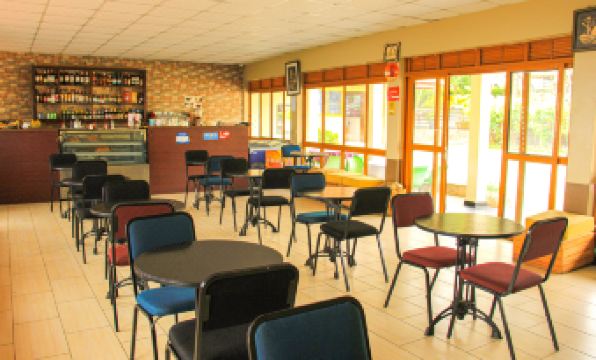 Satellite Holiday Resort - Housity