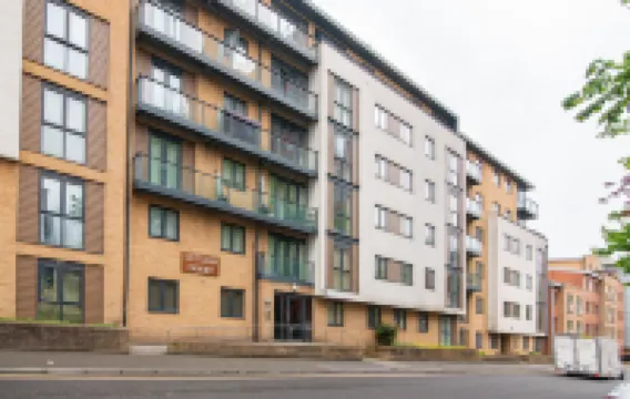 บ้านเดี่ยว 1 ห้องนอน 1 ห้องน้ำส่วนตัว ขนาด  ตร.ม. – เบอร์มิงแฮม ซิตี้ เซ็นเตอร์