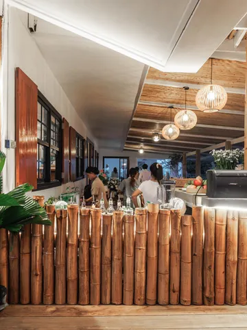 รูปภาพของVla moon boutique